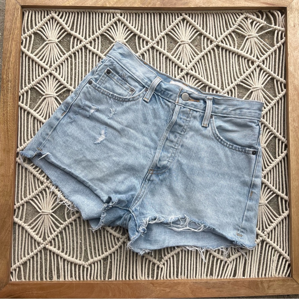 Denim Forum Distressed Jean Shorts Size 26